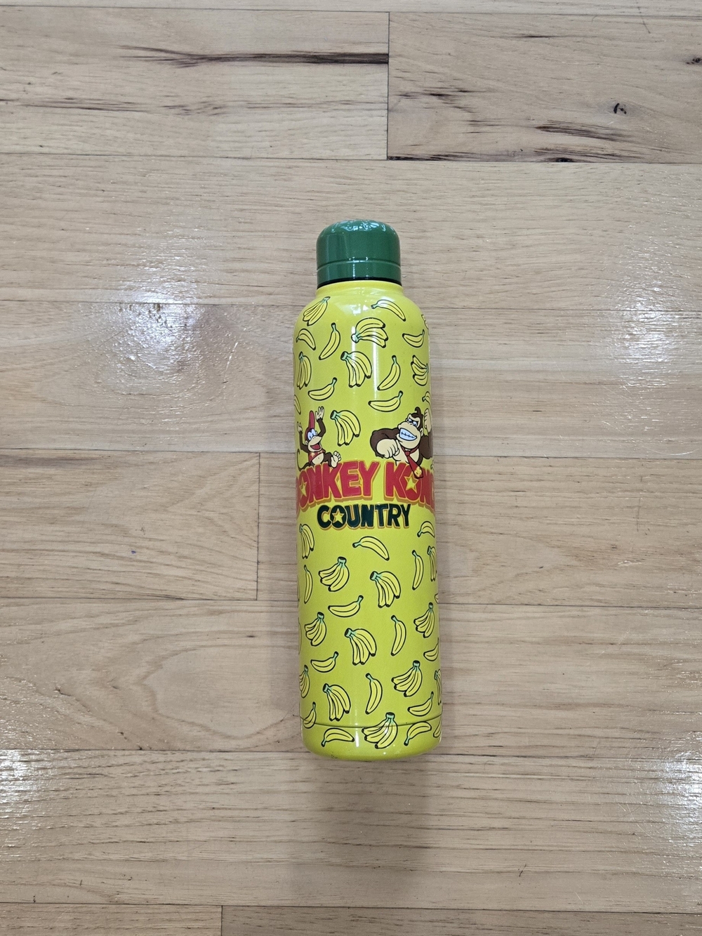 Donkey Kong Country Stainless Steel 21oz Water Bottle